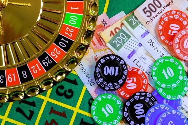 European roulette wheel during free play Roulette wheel during free play mode